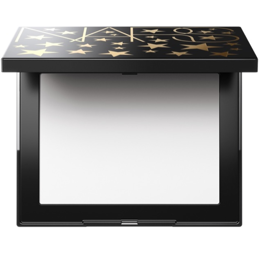 NARS Light Reflecting Setting Powder - Picture 9 of 16